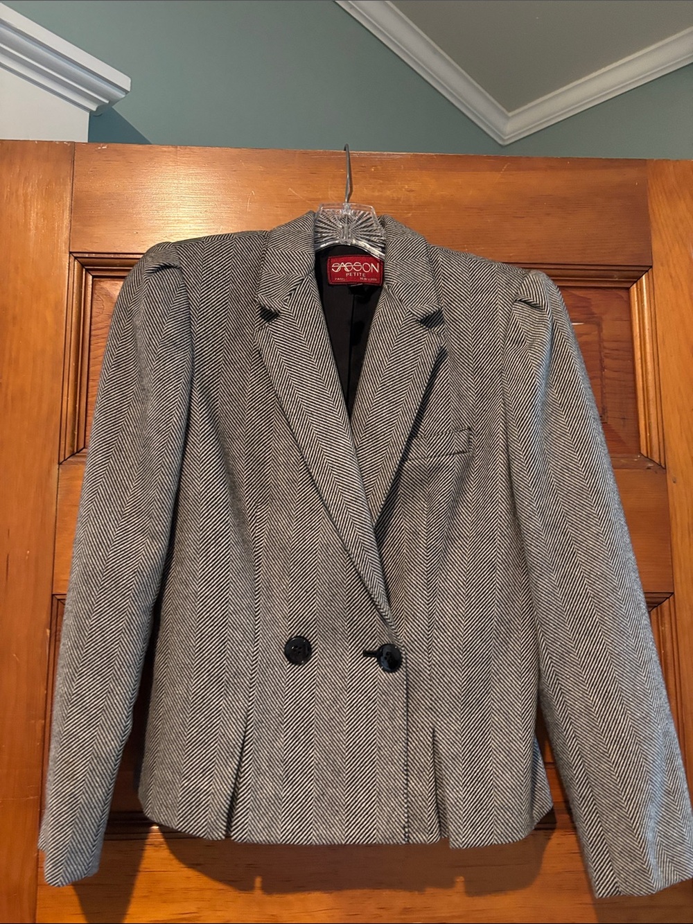 Vintage 80s Sasson white and Black Herringbone Double-Breasted Blazer cropped